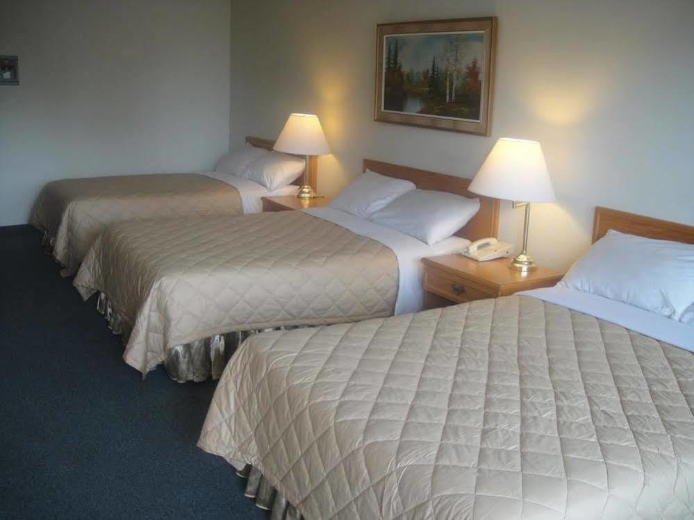 7 Days Inn Niagara Falls Ниагарски водопад Екстериор снимка