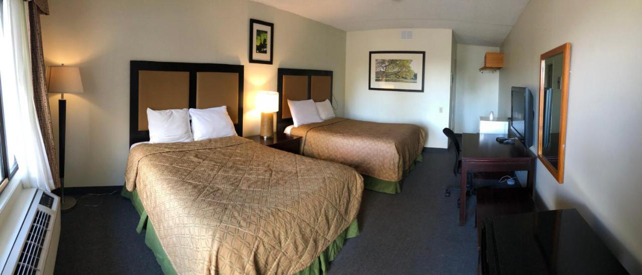 7 Days Inn Niagara Falls Ниагарски водопад Екстериор снимка